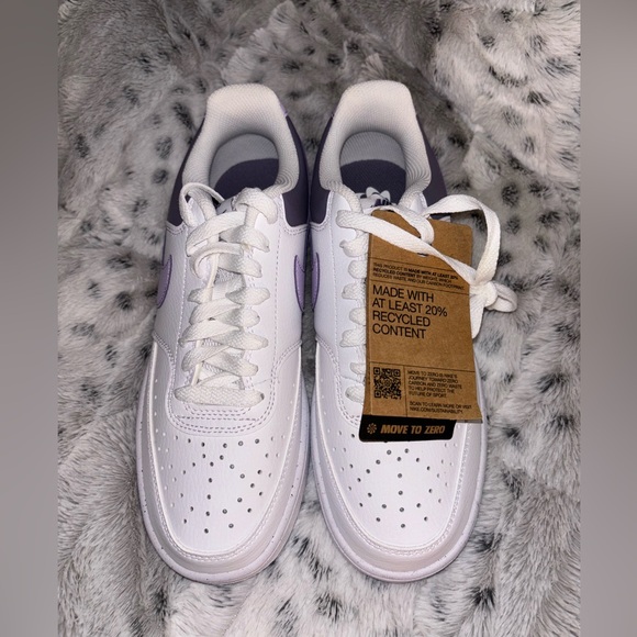 Nike Court Vision Low Sneaker - Picture 2 of 6